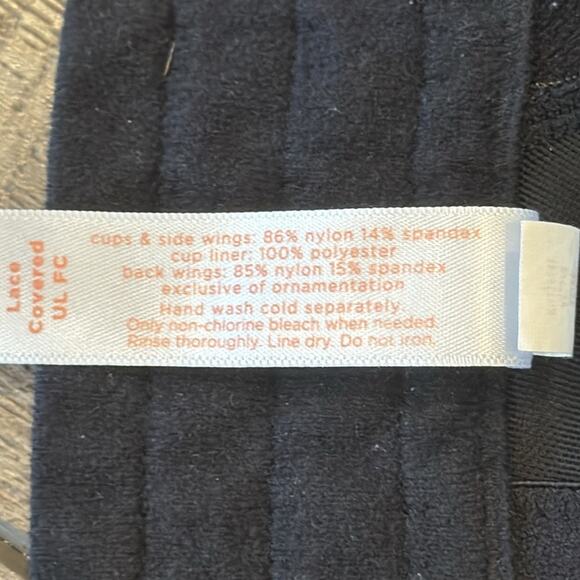 Cacique Modern Lace Full Coverage Bra Size 46C - Picture 9 of 9